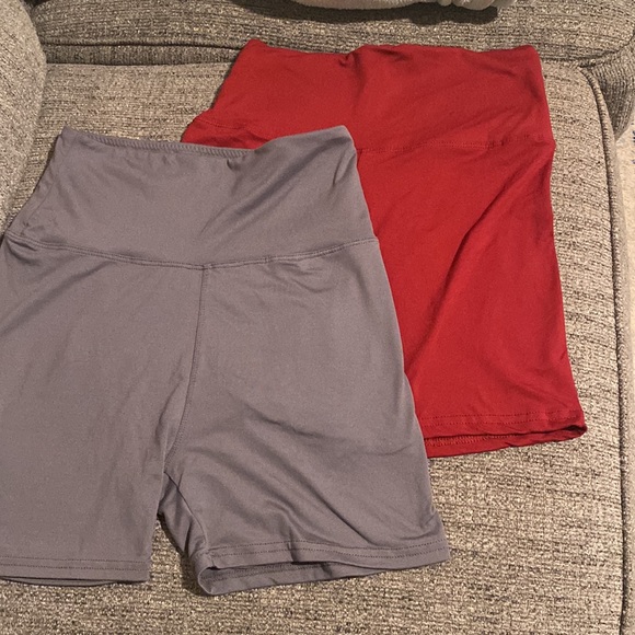 Set of 2 GAYHAY 5in Biker Shorts Size S-M Dark Gray & Wine Colors - Picture 1 of 5